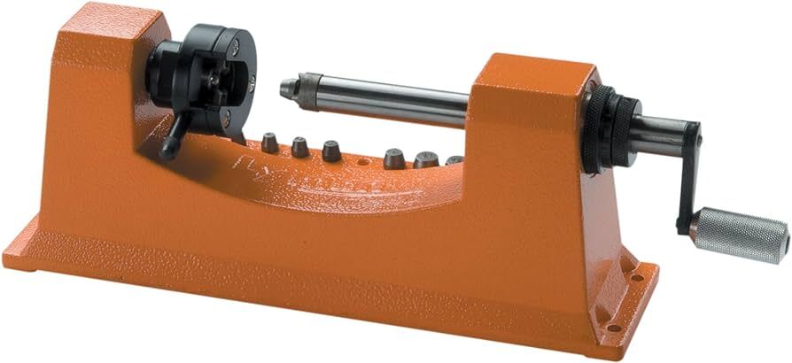 Lyman Universal Trimmer with 9 Pilots