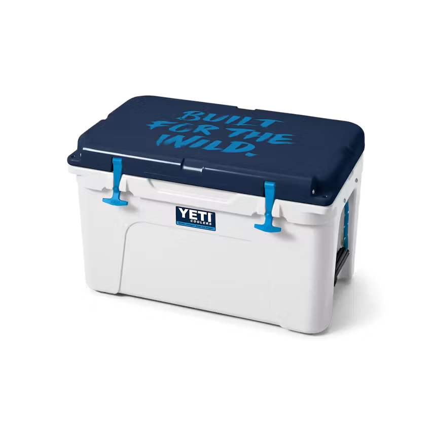 YETI Tundra 45 Hard Cooler White / Blue