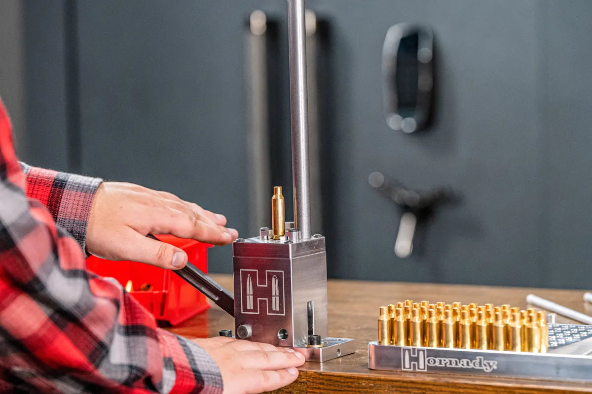 Hornady VERSA-PRIMER BENCH PRIMING TOOL product image