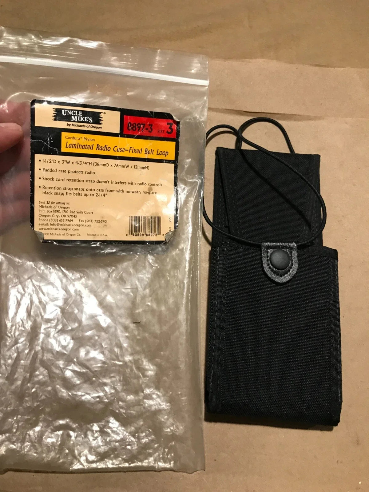 Uncle Mike's Laminated Radio Case #3 with Fixed Belt Loop product image