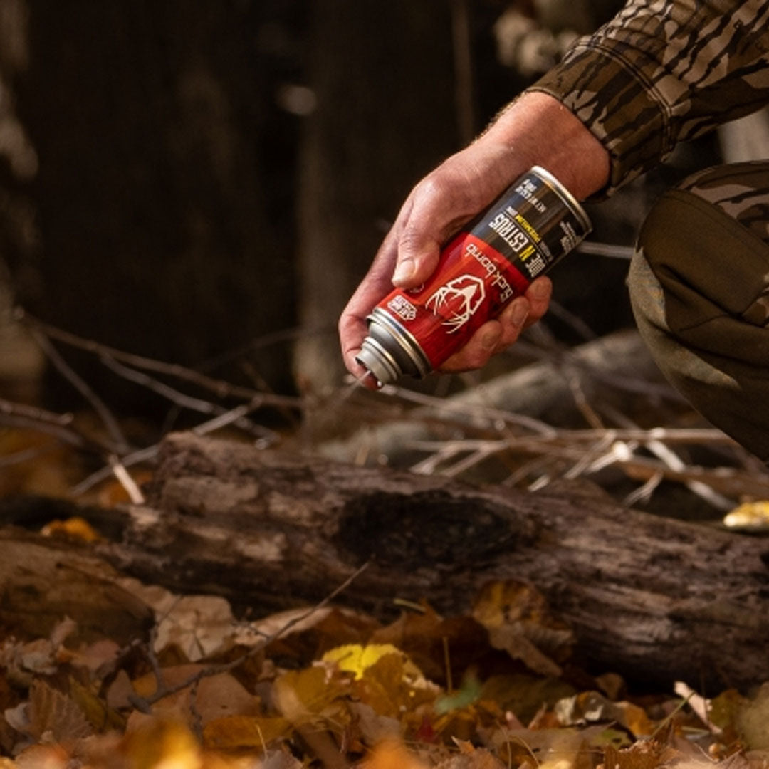 The Buck Bomb Doe 'N Estrus Aerosol Scent Attractant 6.6 oz